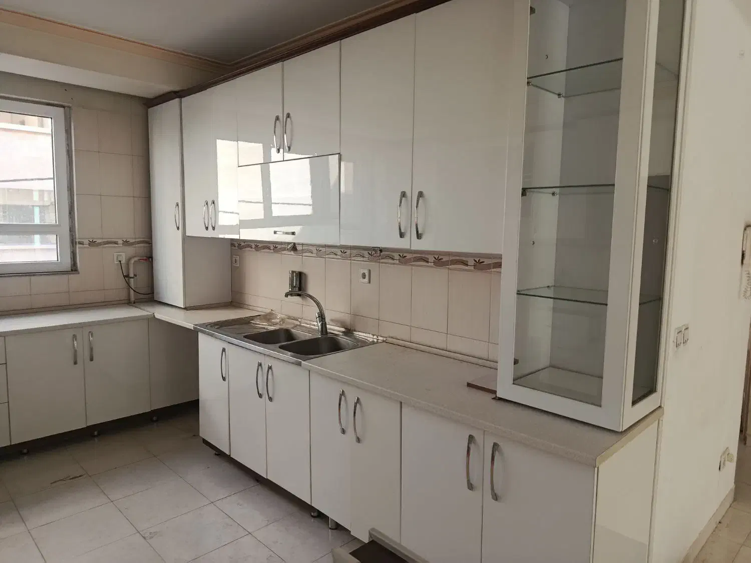 خریدوفروش کابینت های ام دی اف وهایگلس|مصالح و تجهیزات ساختمان|تبریز, |دیوار