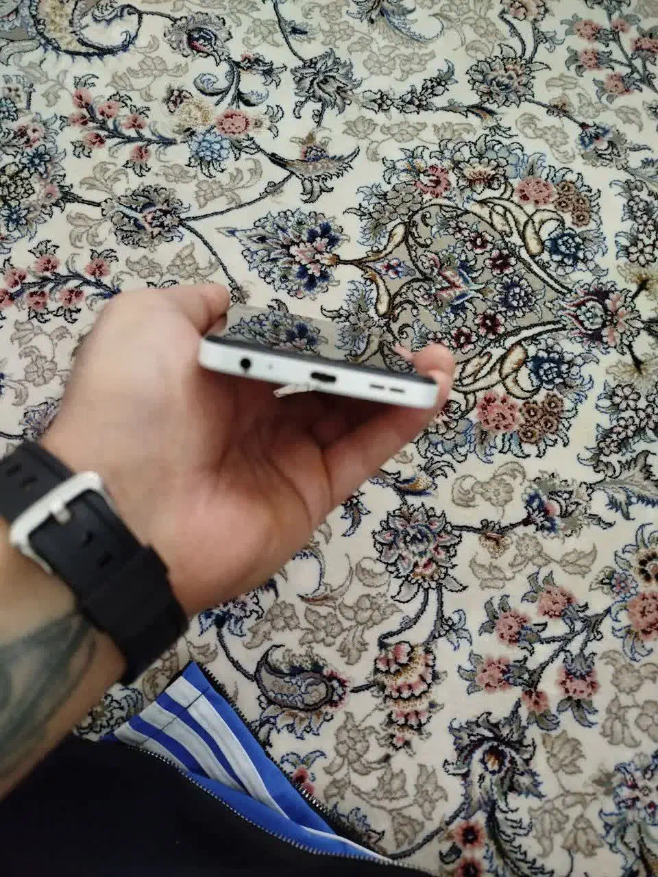 گوشی v11|موبایل|تهران, مینابی|دیوار