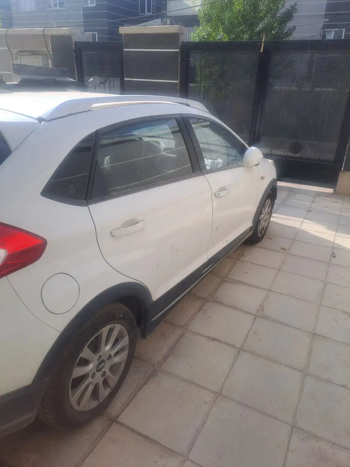 ام وی ام ۳۱۵ فروش فوری|خودرو سواری و وانت|هشتگرد, شهرک ولیعصر (مصلی)|دیوار