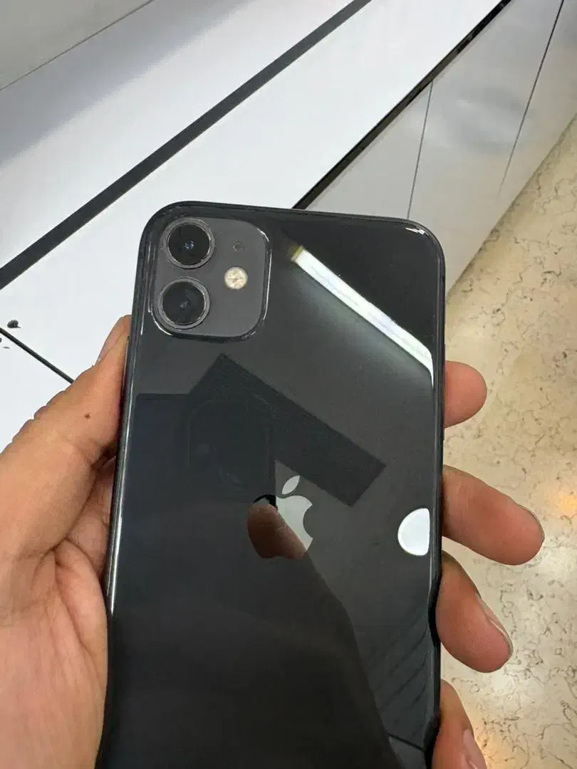 آیفون 11 نرمال 128 مشکی|موبایل|کرج, اصفهانی‌ها|دیوار