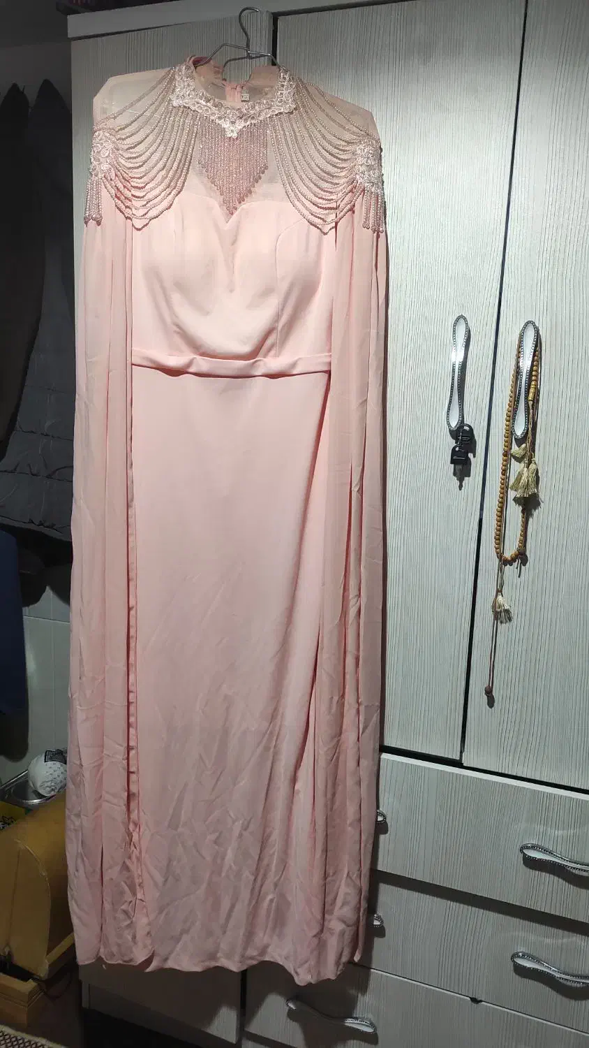 لباس مجلسی|لباس|حمیدیا, |دیوار