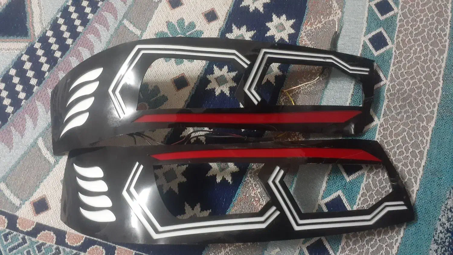 چراغ عقب سمندطرح قدیم...قاب داخل چراغ جلو اسپرتی|قطعات یدکی و لوازم جانبی|میبد, |دیوار