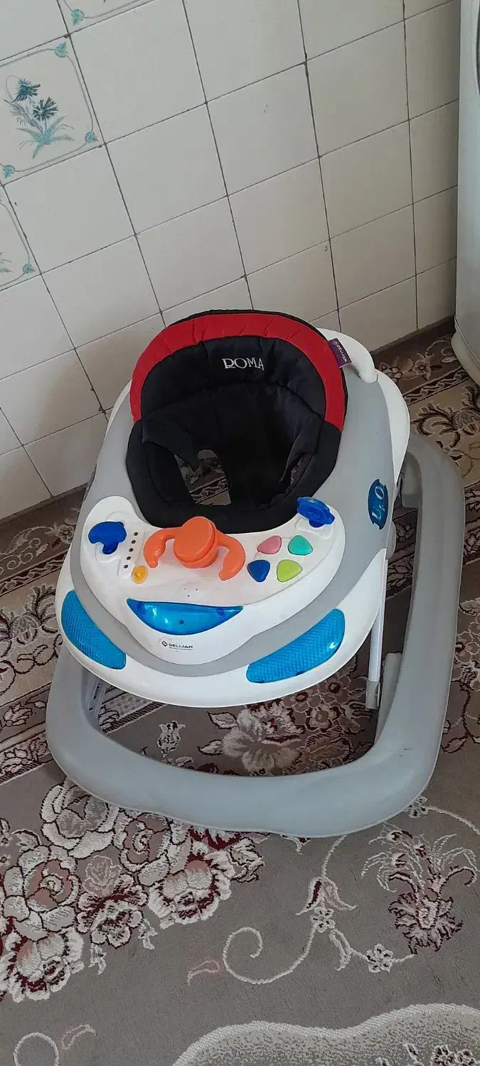 روروئک|کالسکه و لوازم جانبی|گلپایگان, |دیوار