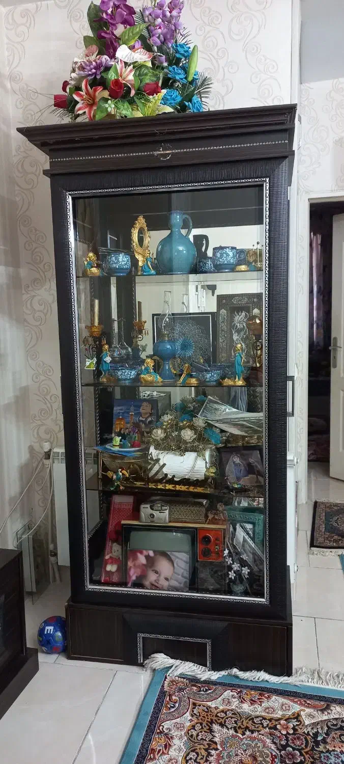 بوفه|بوفه، ویترین، کنسول|قدس, شهر‌قدس|دیوار