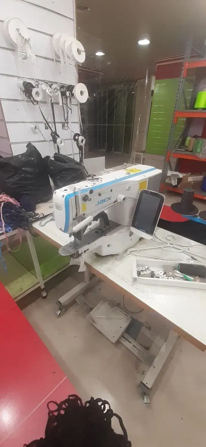 قابل توجه علاقه مندان به خیاطی حرفه ای و جویای کار|استخدام هنری و رسانه|دزفول, |دیوار