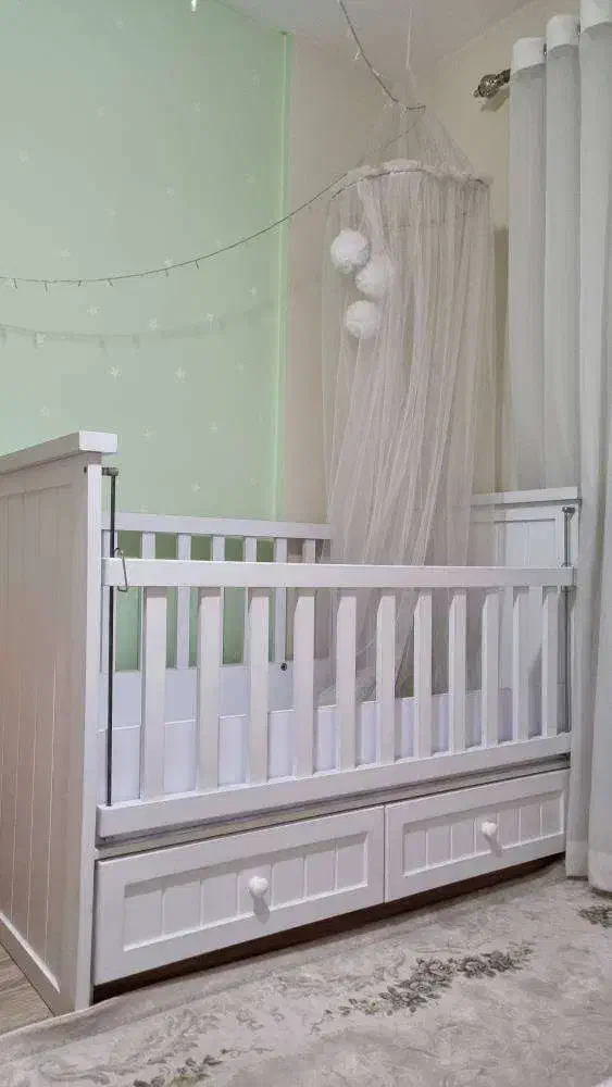 تخت کودک|تخت و صندلی بچه|رشت, معلم|دیوار