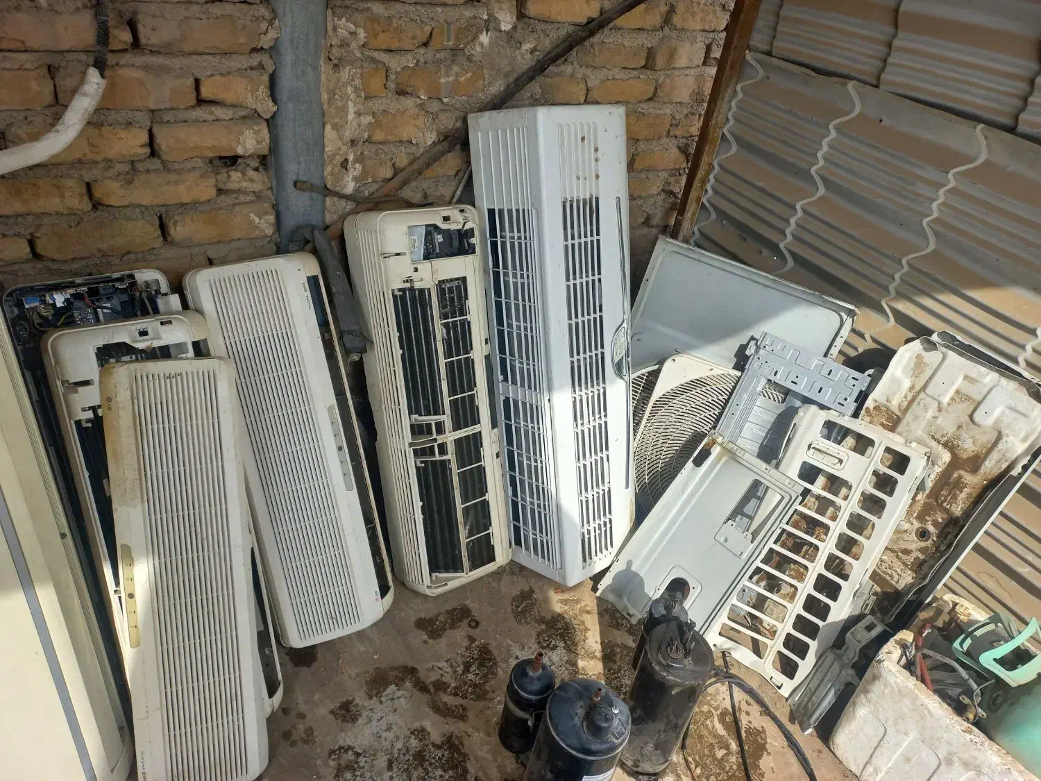 لوازم استوک انواع کولر گازی|کولر گازی و فنکوئل|هشتگرد, هشتگرد قدیم|دیوار