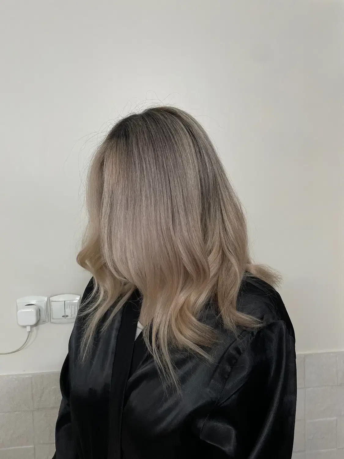 رنگ مو بالیاژ حرفه ای آمبره سامبره لایت هایلایت|خدمات آرایشگری و زیبایی|مشهد, زمرد|دیوار