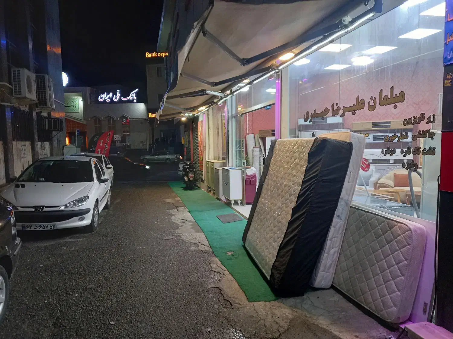 اجاره مغازه با متراز حدود ۱۳۰ متر در بازار رامسر|اجارهٔ مغازه و غرفه|رامسر, |دیوار