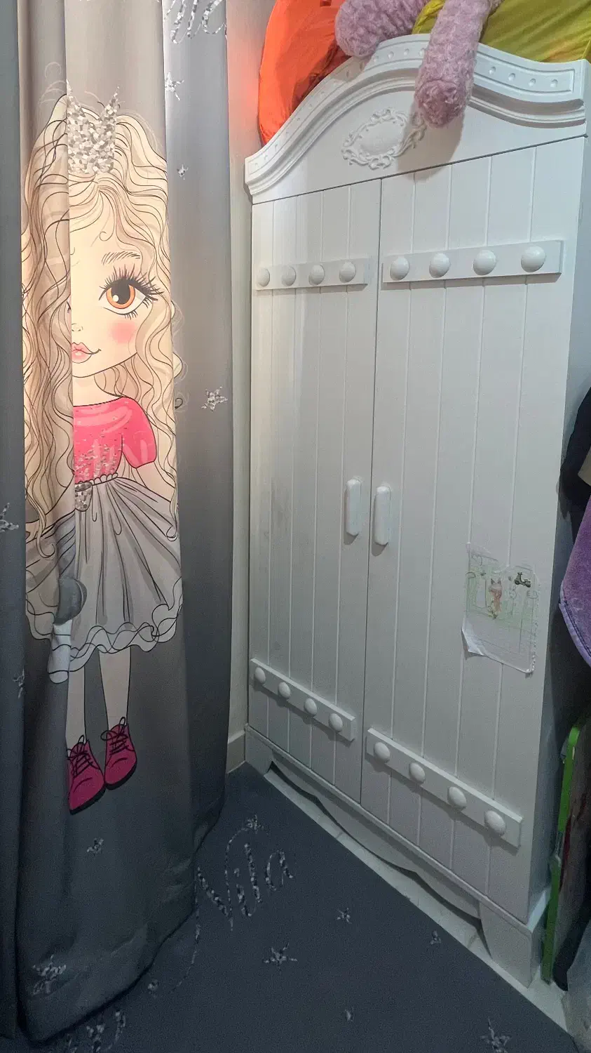 سرویس خواب|تخت و صندلی بچه|پرند, فاز ۴|دیوار