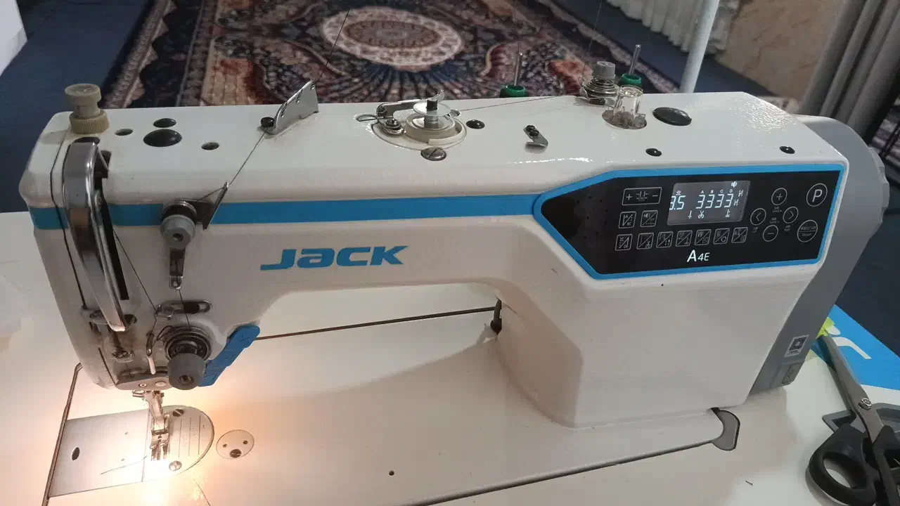 چرخ جک راسته دوز|چرخ خیاطی و ریسندگی|فامنین, |دیوار