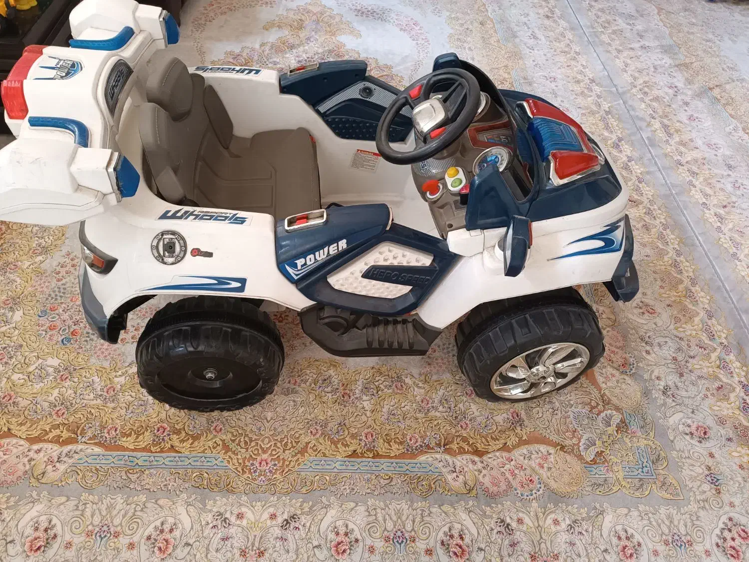 ماشین شارژی|اسباببازی بچه|خرمآباد, |دیوار