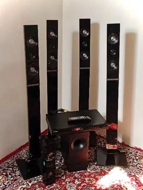 سینما خانگی ۷تیکه همراه ساب و دیویدی|سیستم صوتی خانگی|رشت, استقامت ۱|دیوار