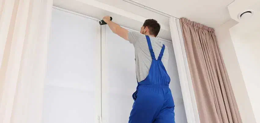 تمام خدمات پرد نصب پرده شست وشوی پرده تعمیر پرده|خدمات پیشه و مهارت|بیرجند, |دیوار