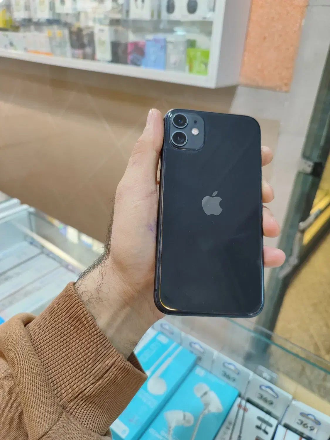 ایفون ۱۱ باحافظه ۱۲۸ گیگ تک سیم کارت|موبایل|گنبد کاووس, |دیوار