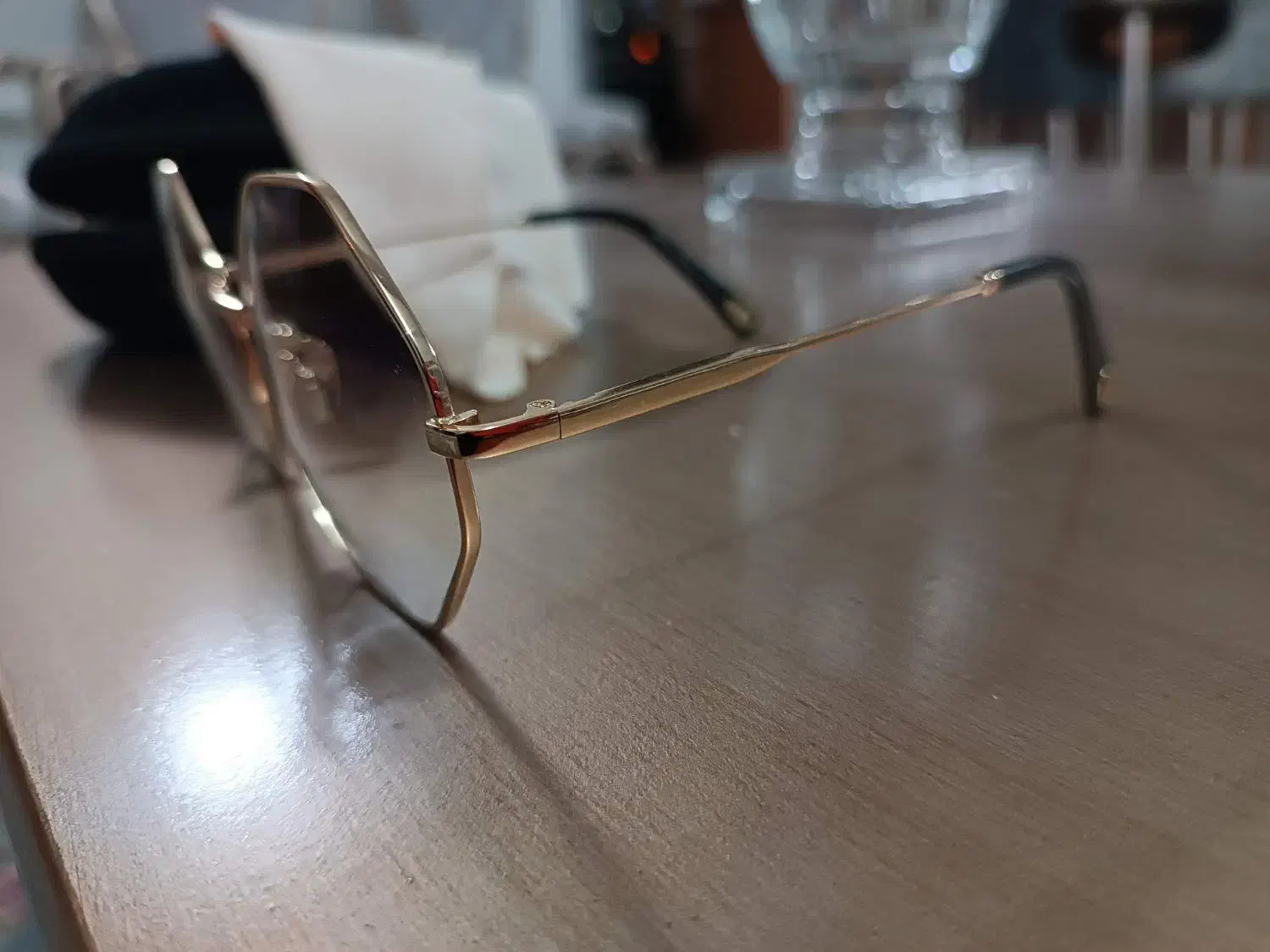 عینک|زیورآلات و اکسسوری|اصفهان, جاوان|دیوار