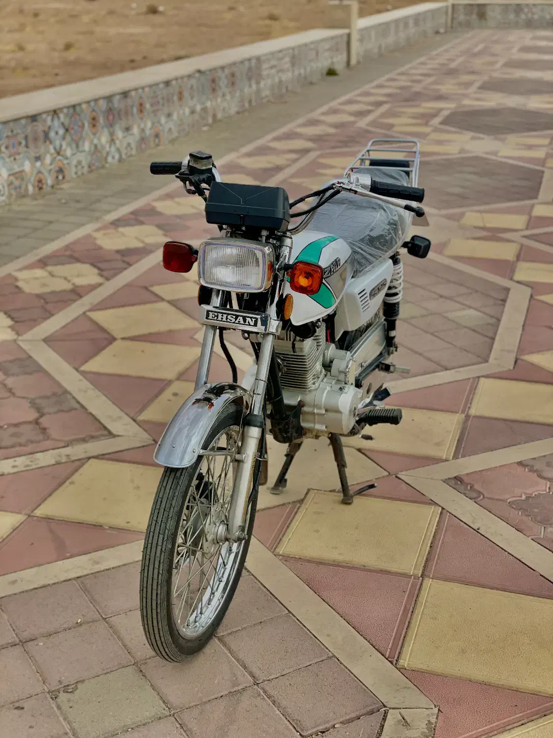 موتورسیکلت هندا|موتورسیکلت|مشهد, کوی پلیس|دیوار