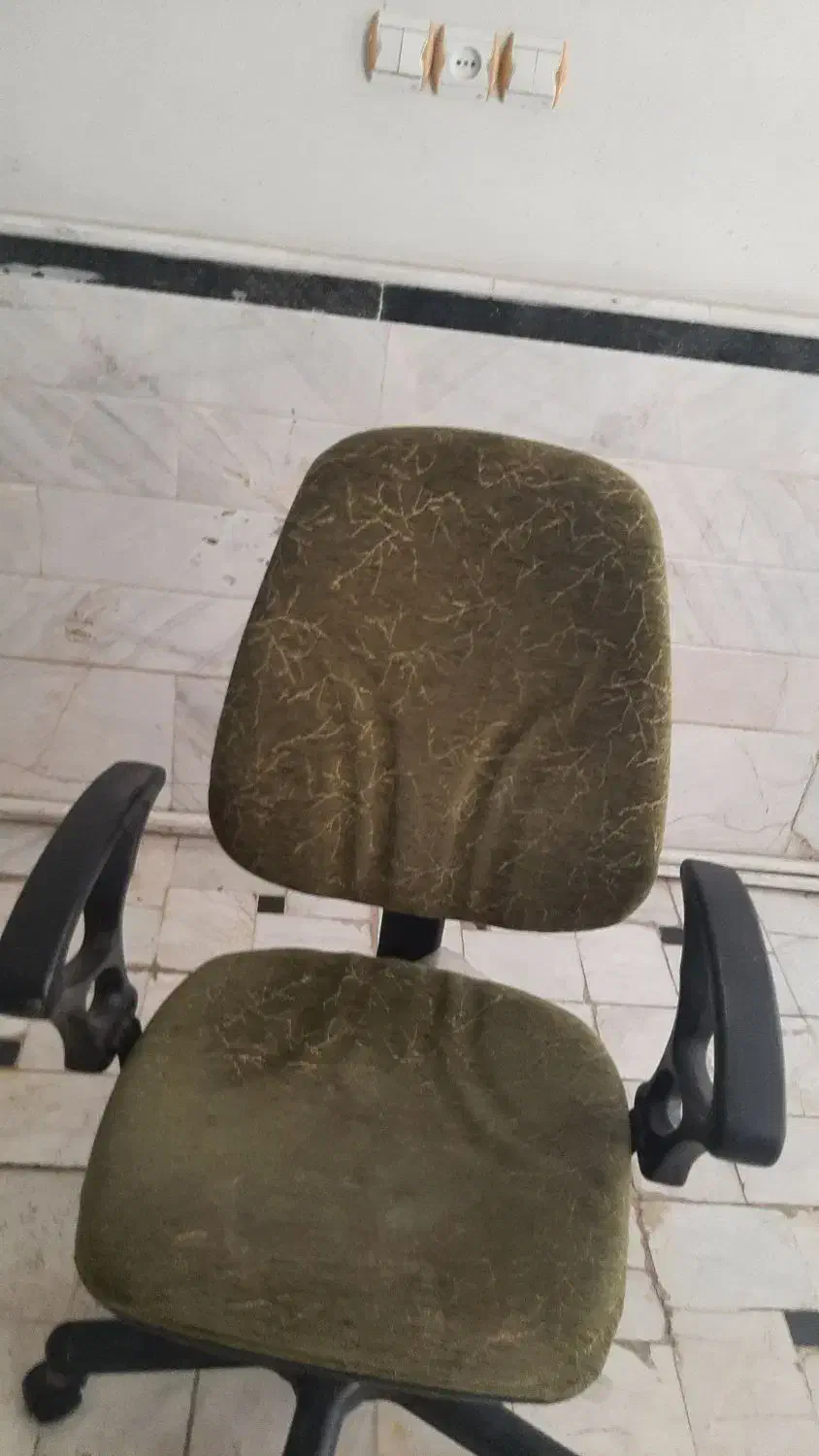 صندلی کامپیوتر کاملا نو|صندلی و نیمکت|قم, مجیدیه|دیوار