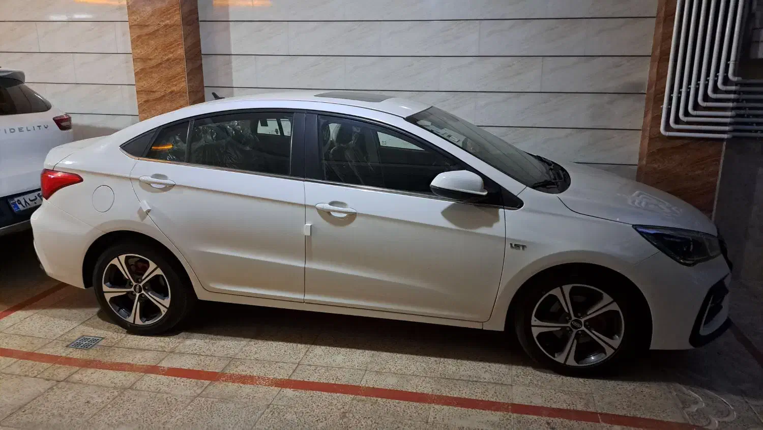 آریزو 5fl خشک|خودرو سواری و وانت|کرج, کمال‌شهر|دیوار