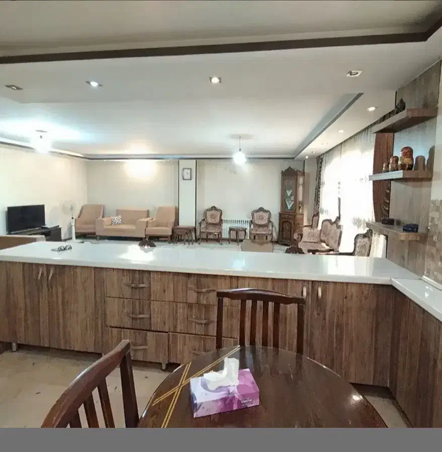 ۱۳۵ متر ۳ خواب نوساز تکواحدی فول امکانات