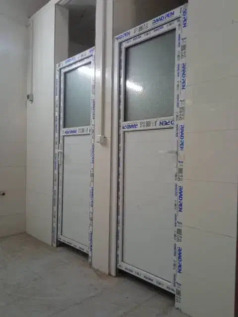 درب و پنجره دوجداره upvc و آلومینیوم ریگلاژ و توری|خدمات پیشه و مهارت|کاشان, قطب راوندی|دیوار