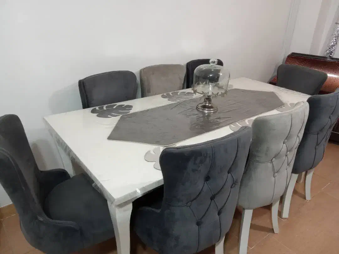 مبل 7 نفره و میز ناهار خوری 8 نفره|مبلمان خانگی و میز عسلی|رشت, پل تالشان|دیوار