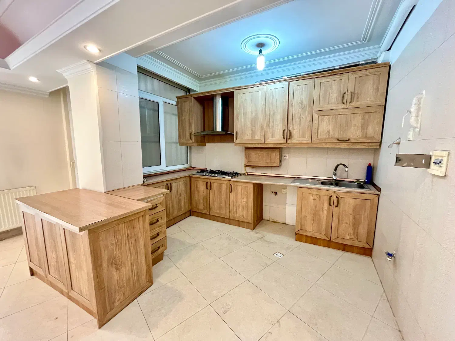 ۷۵متر/ دولت رحمانی/۲خواب/بالکن پاسیو