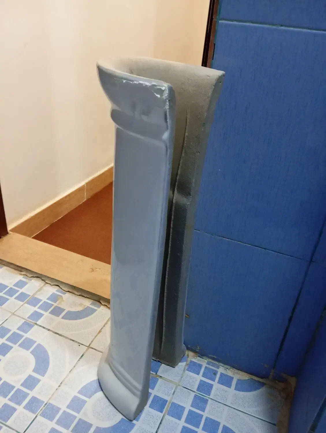 پایه روشویی در حد نو|لوازم سرویس بهداشتی|بندر کنگان, |دیوار