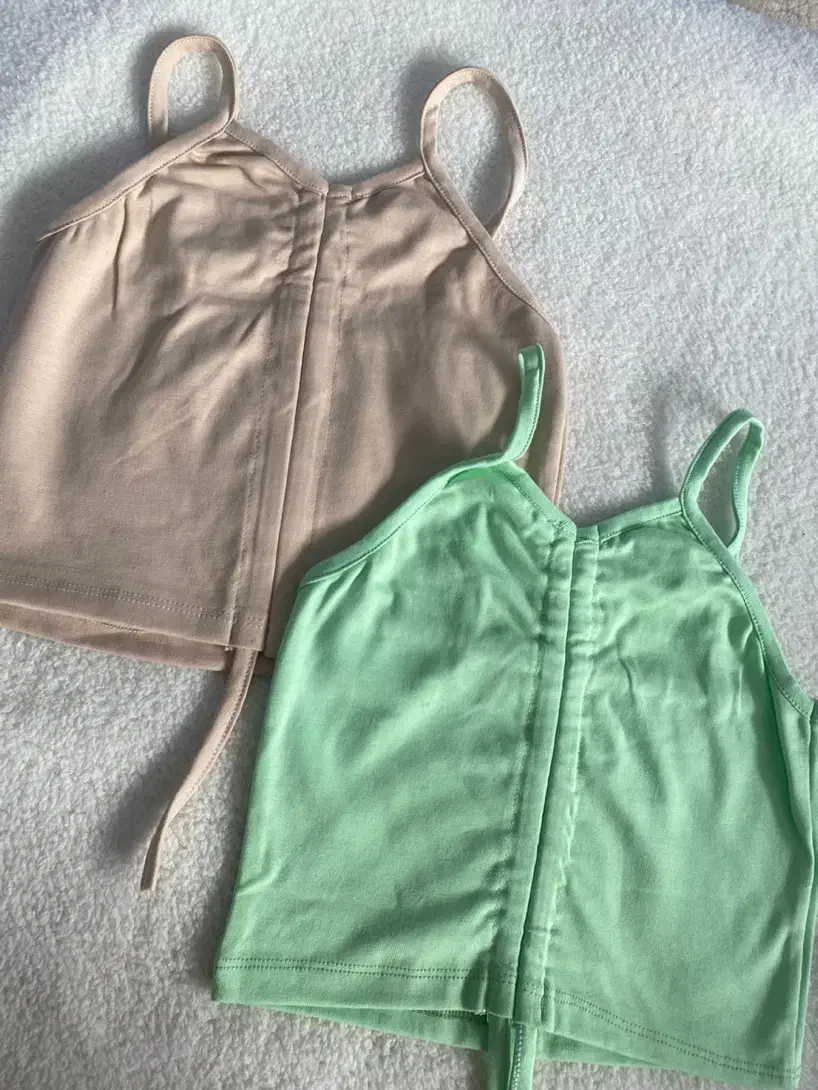 کراپ قهرمانی جلو گتر|لباس|بابل, |دیوار