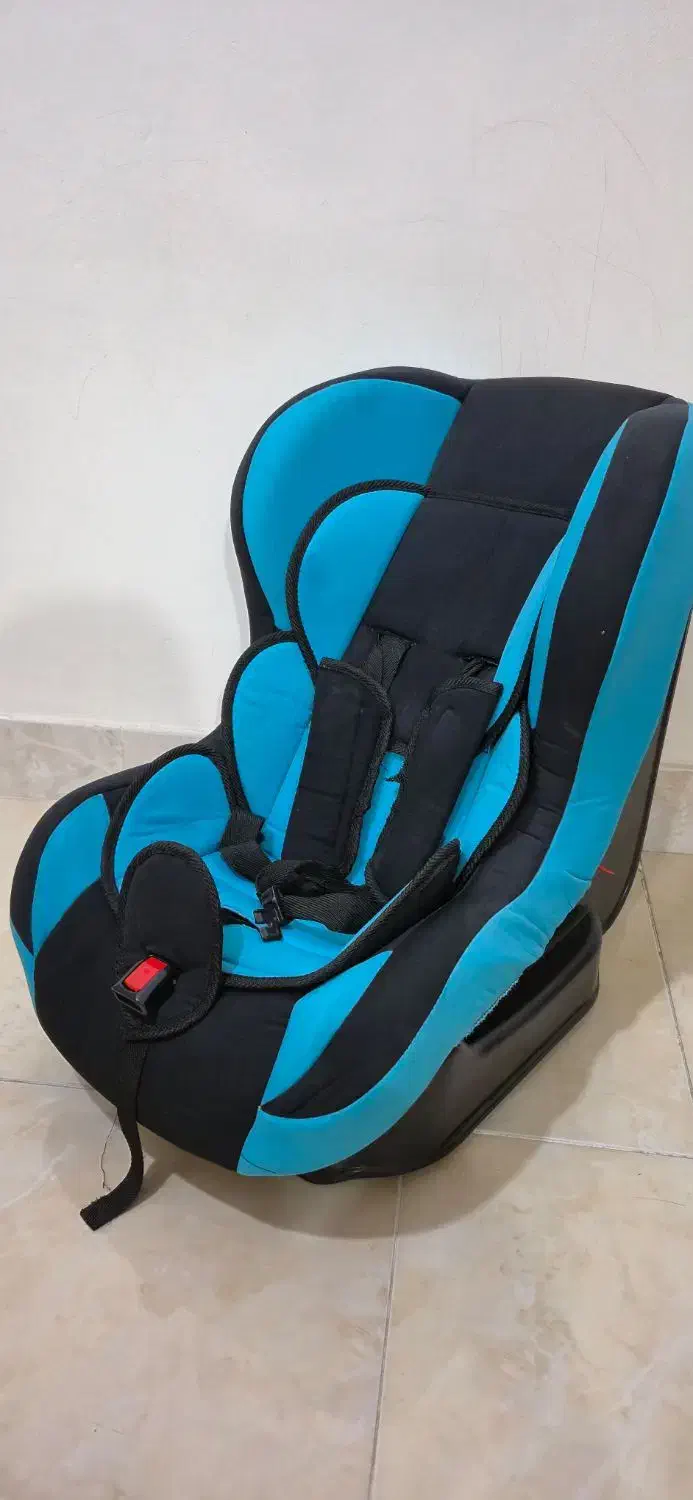 صندلی ماشین کودک|تخت و صندلی بچه|بندرعباس, |دیوار