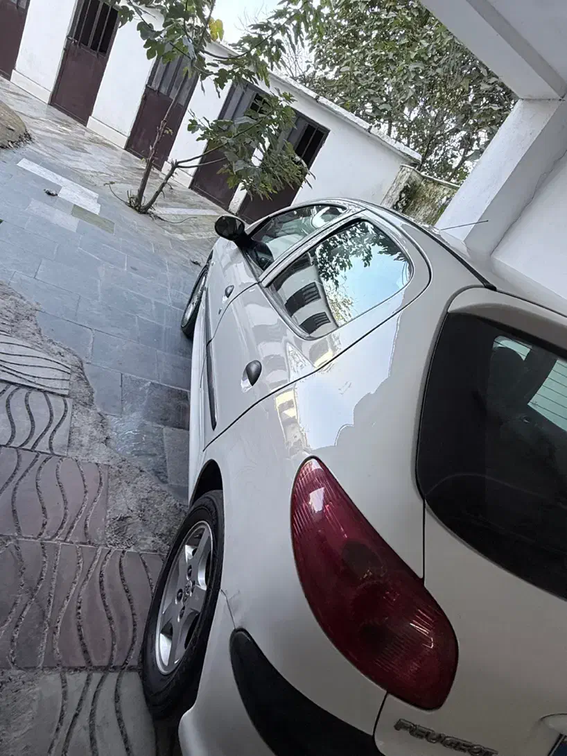 ۲۰۶ تیپ ۵ دریچه سیمی|خودرو سواری و وانت|پرهسر, |دیوار