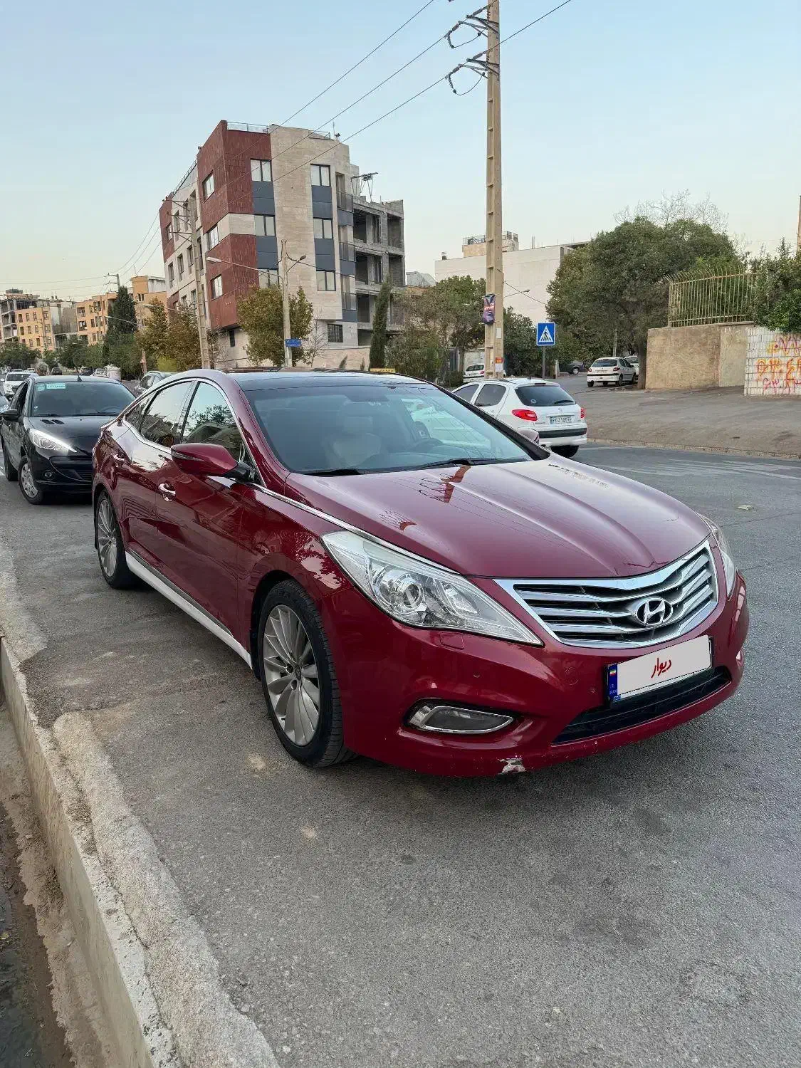 آزرا گرنجور فول تمام فابربک ۲۰۱۲|خودرو سواری و وانت|شیراز, قصرالدشت|دیوار