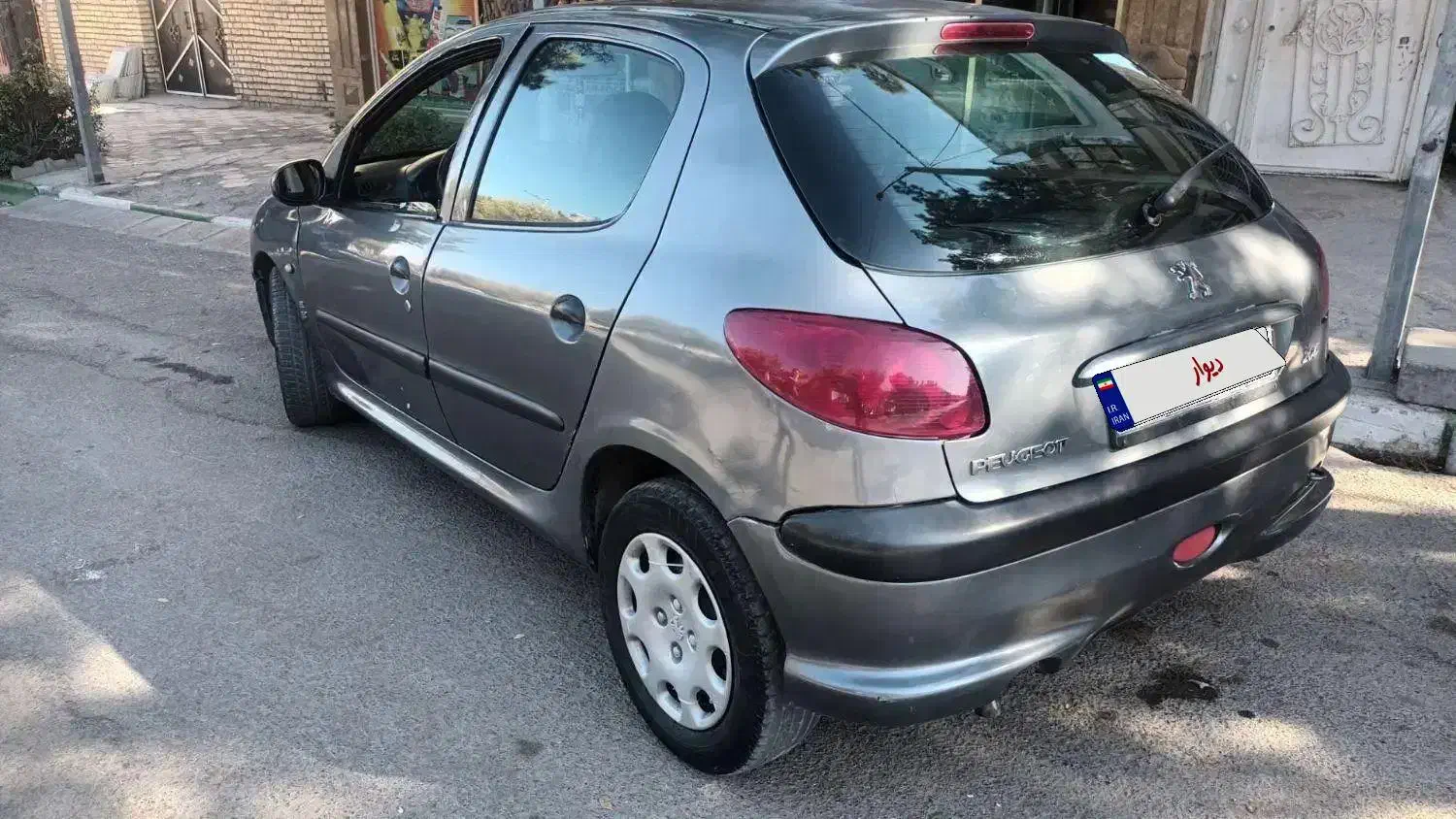 206مدل 85تمیز|خودرو سواری و وانت|فریمان, |دیوار