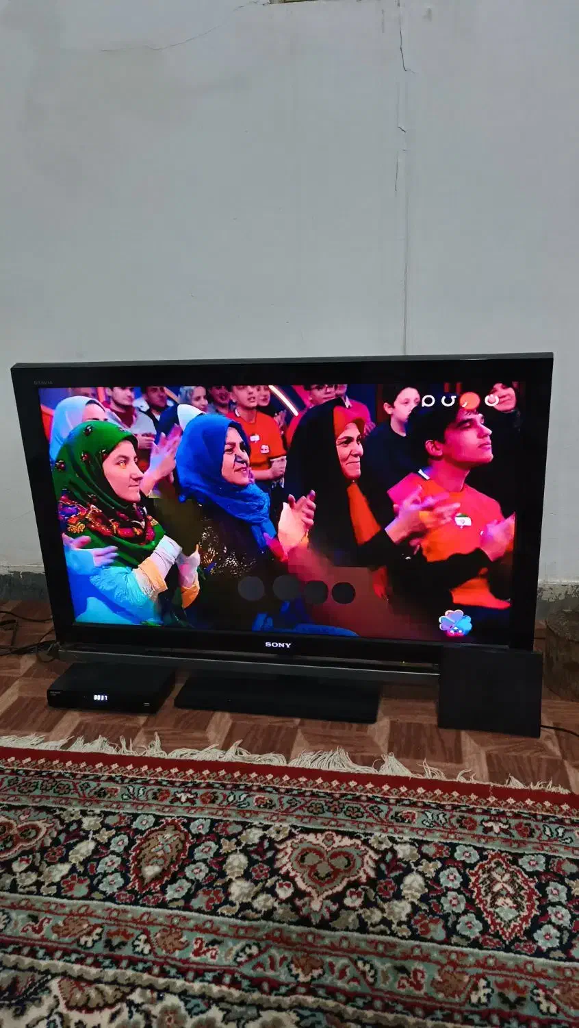 تلویزیون سونی 43اینچ،سماور تخت خواب هیتر...|تلویزیون و پروژکتور|ایلام, |دیوار
