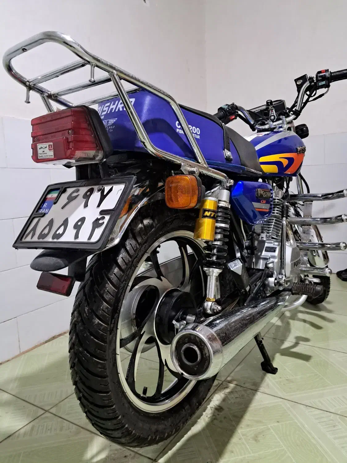 موتور هندا ۲۰۰ پیشرو زیرخاکی|موتورسیکلت|ابرکوه, |دیوار