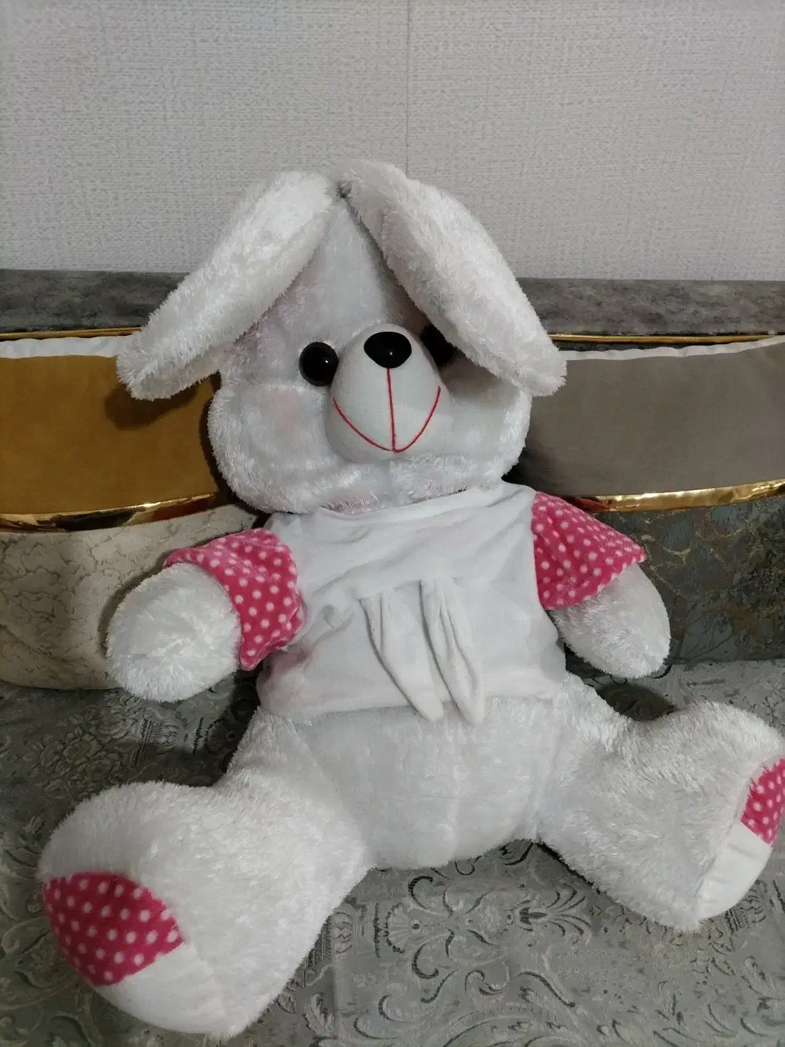 یک عددخرگوش بزرگ زیباتمیزدرحدنو|اسباب‌‌بازی|قدس, شهر‌قدس|دیوار