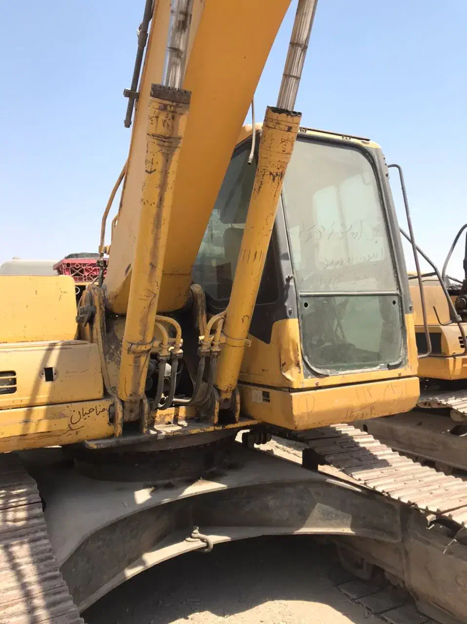 بیل مکانیکی ۴۰۰|خودرو سنگین|برازجان, |دیوار