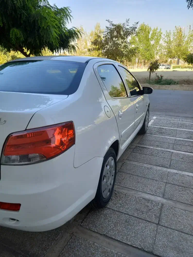 رانا پلاس مدل۹۹ بی رنگ|خودرو سواری و وانت|لاهیجان, انقلاب|دیوار