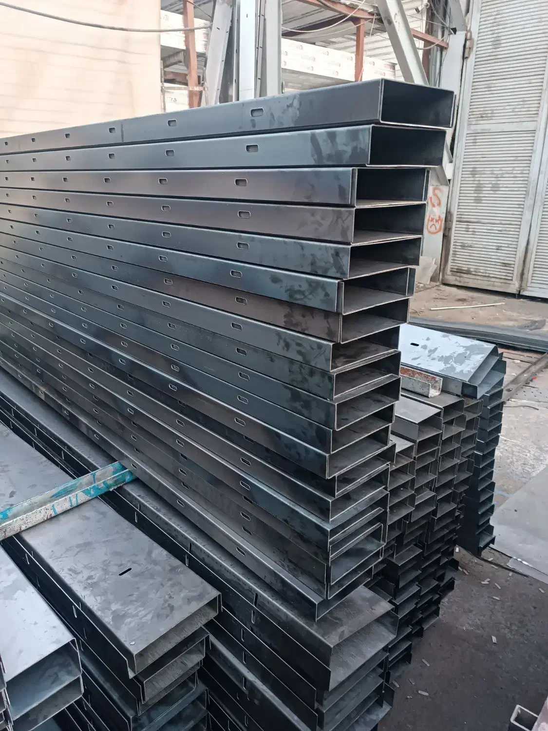 تولید والپست منقطع وادارمیانی انتهایی میلگرد بستر|مصالح و تجهیزات ساختمان|تهران, شهرک شریعتی|دیوار