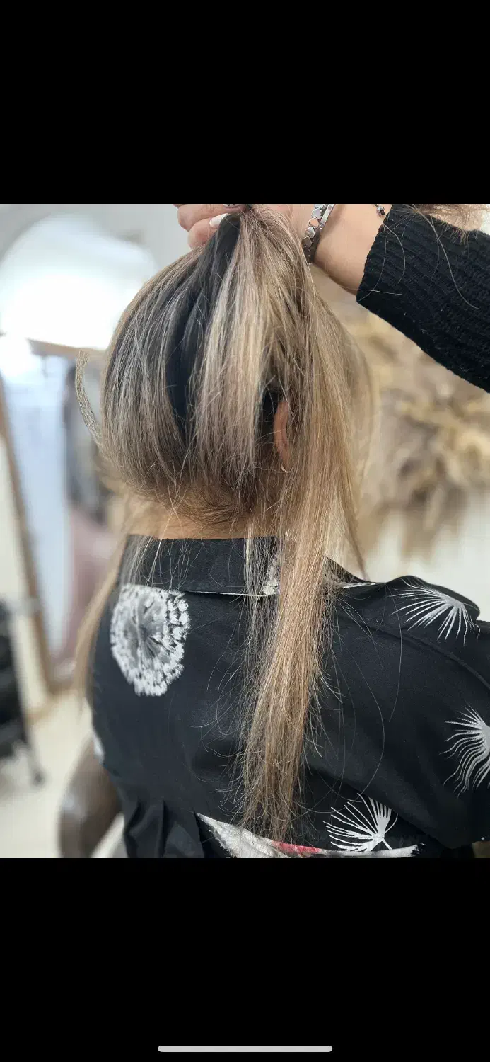 تخفیف ویژه رنگ مو در سالن زیبایی عروس|خدمات آرایشگری و زیبایی|پرند, فاز ۲|دیوار