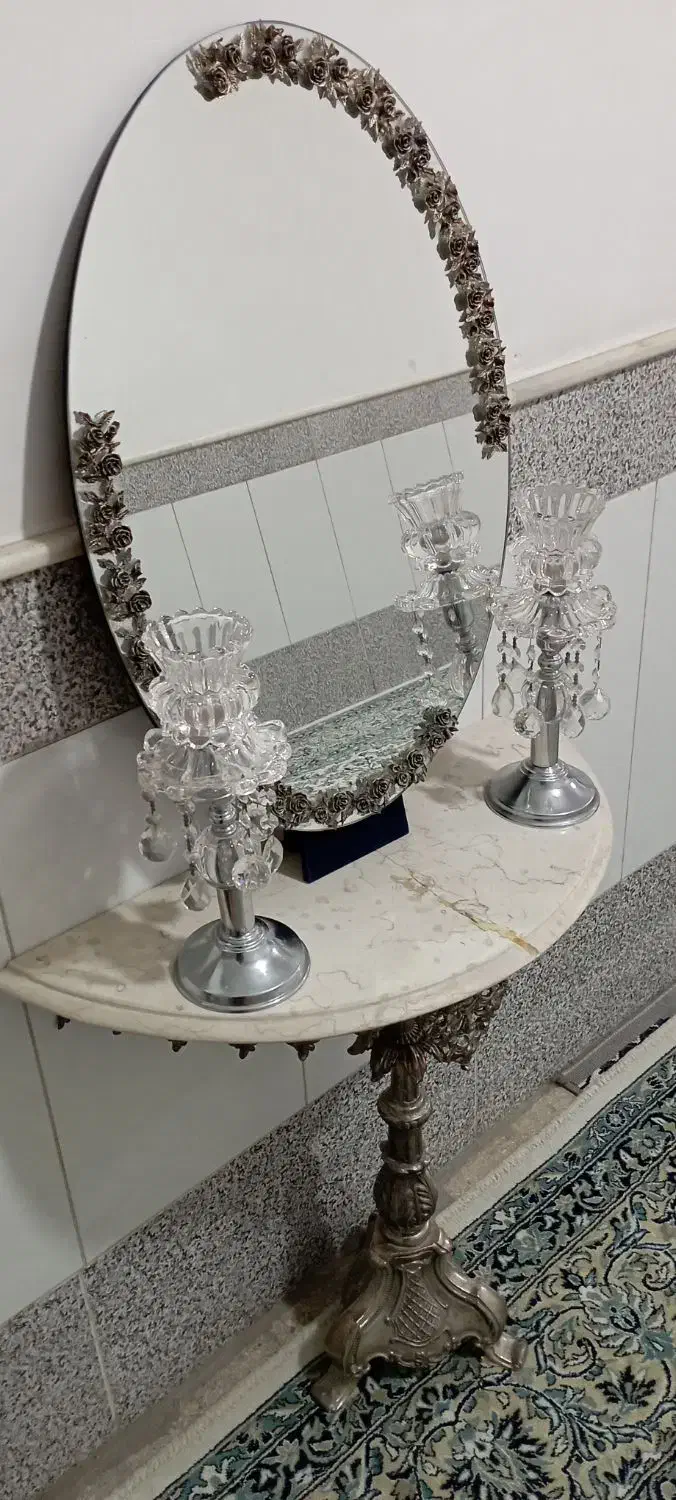 آینه و شمعدان|آینه|قم, علی آباد سعدگان|دیوار