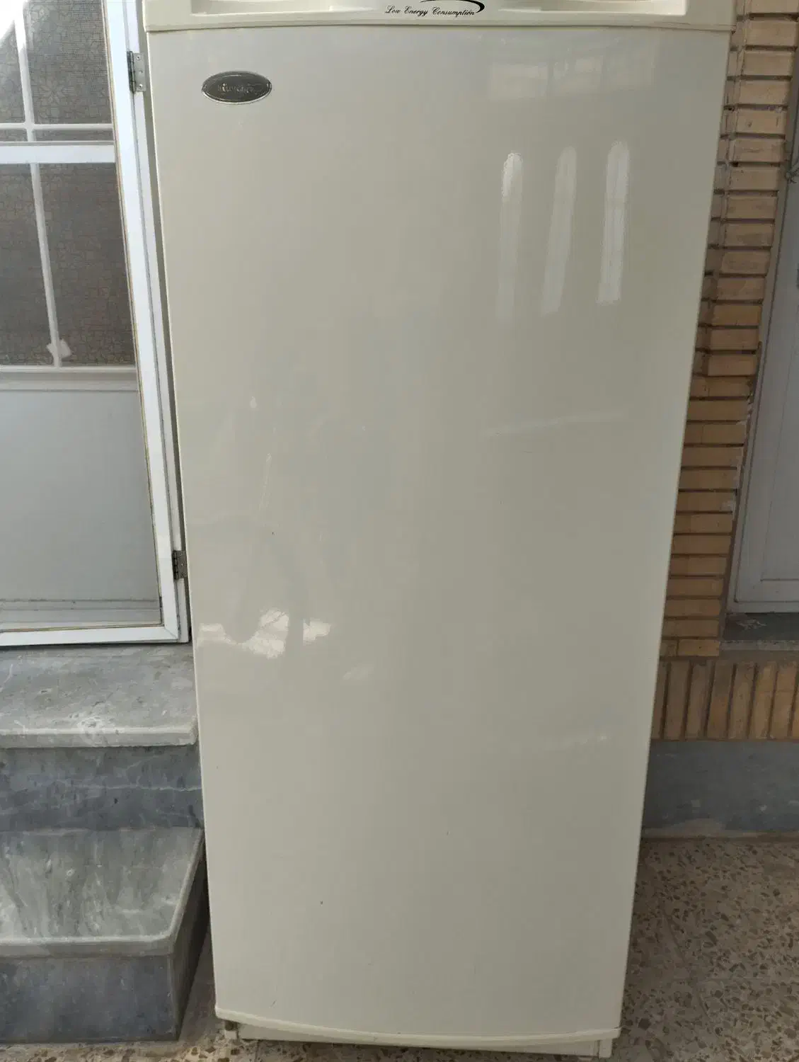 فریزر سالم بدون پوسیدگی وخرابی وبدون صداا|یخچال و فریزر|شاهین‌شهر, شهرک گلدیس|دیوار