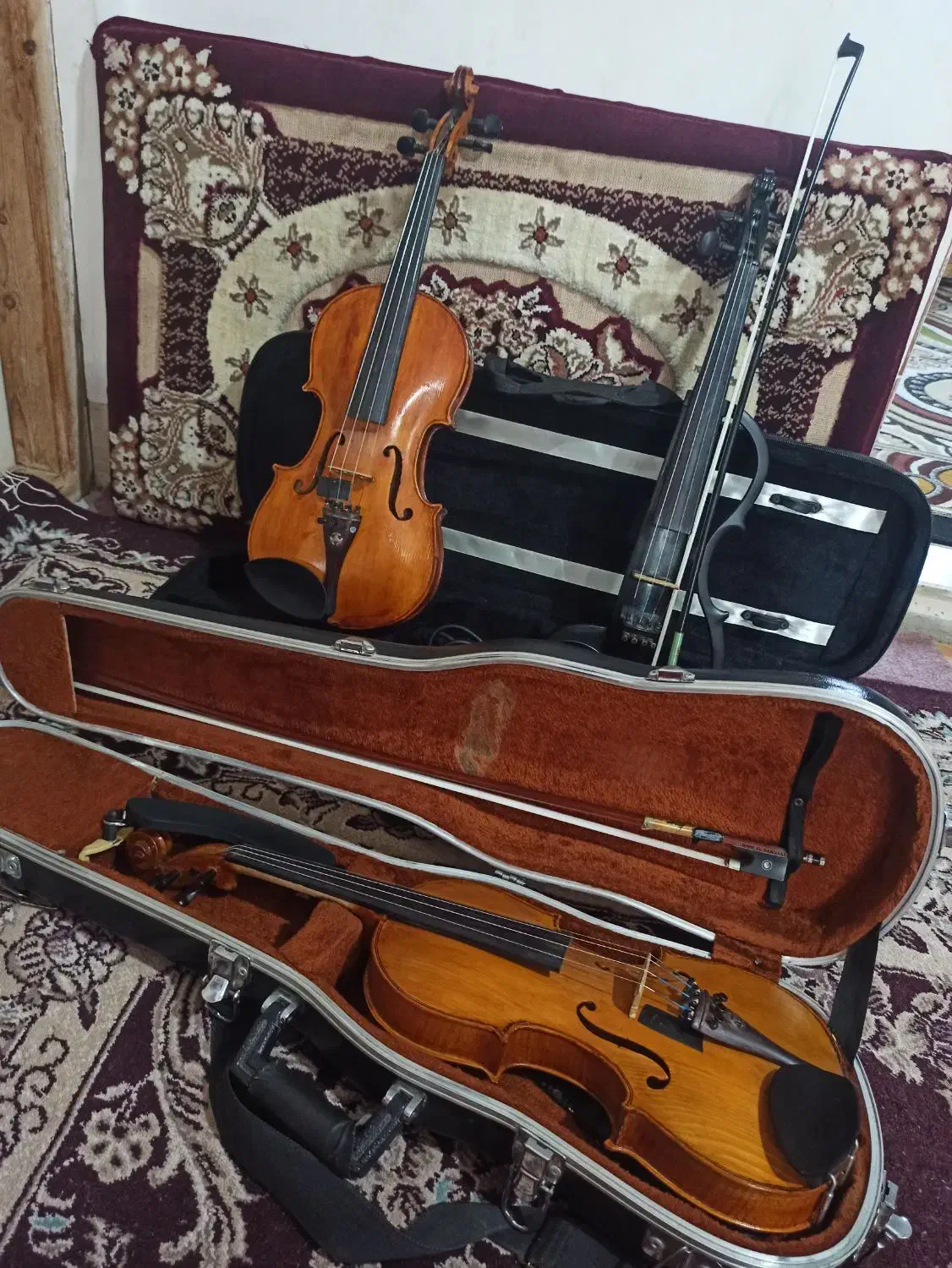 ۳ عدد ویلون خوب و حرفه ایی|ویولن|کردکوی, |دیوار