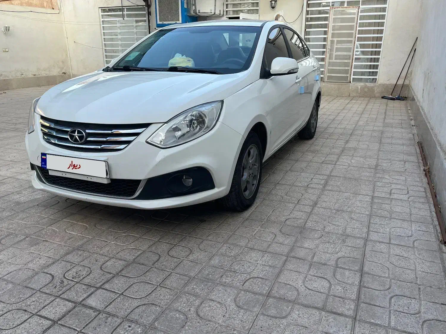 جک j4 فوق کم کار|خودرو سواری و وانت|سیرجان, |دیوار