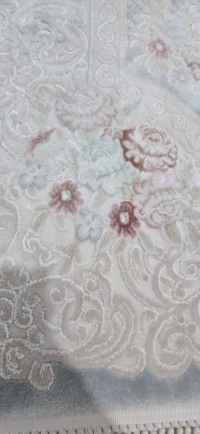 فرش ترک ۴ متری  فقط ۵ میلیون تومان|فرش|قزوین, |دیوار