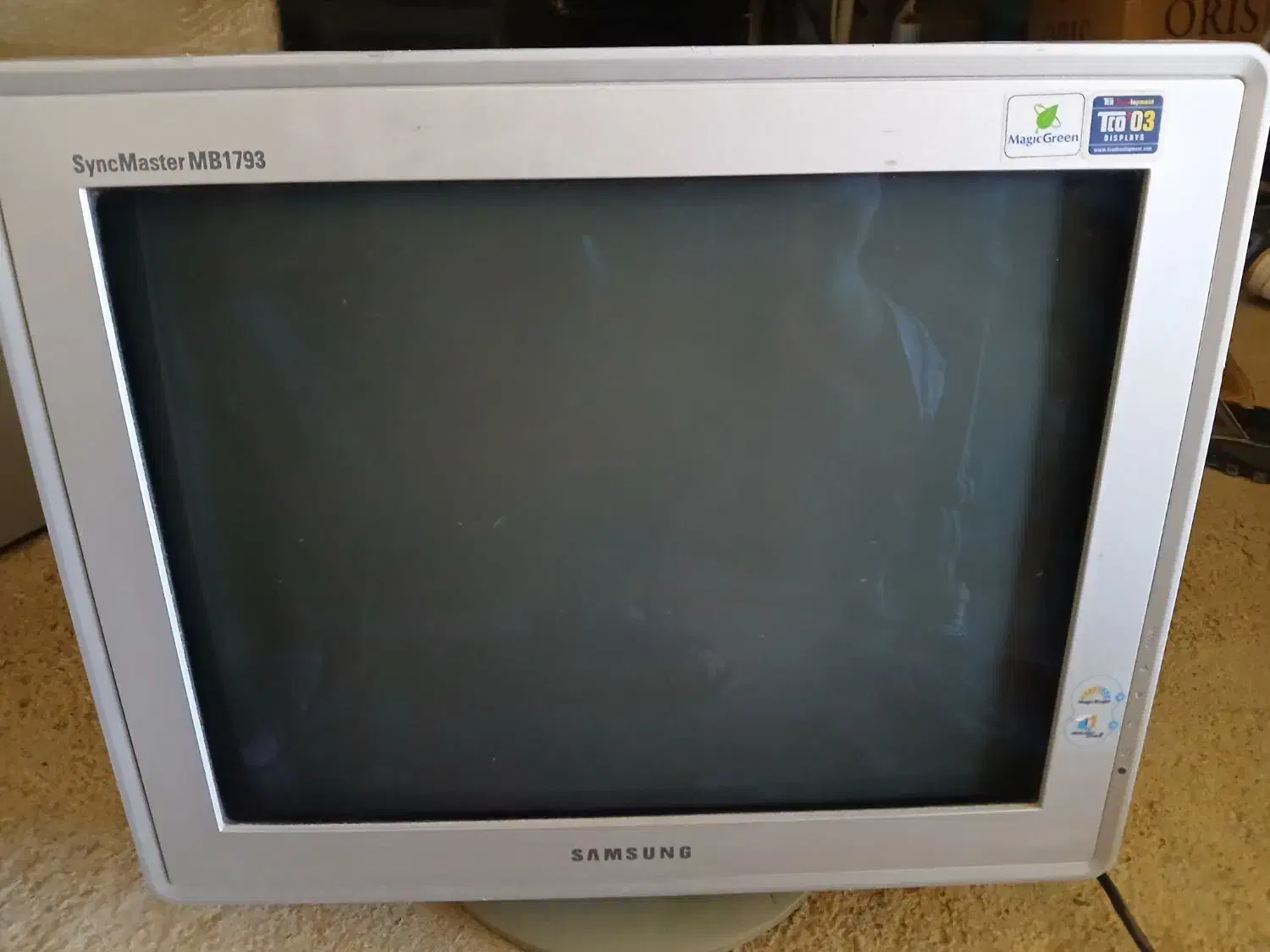 مانیتور کامپیوتر  crt|قطعات و لوازم جانبی رایانه|دیواندره, |دیوار