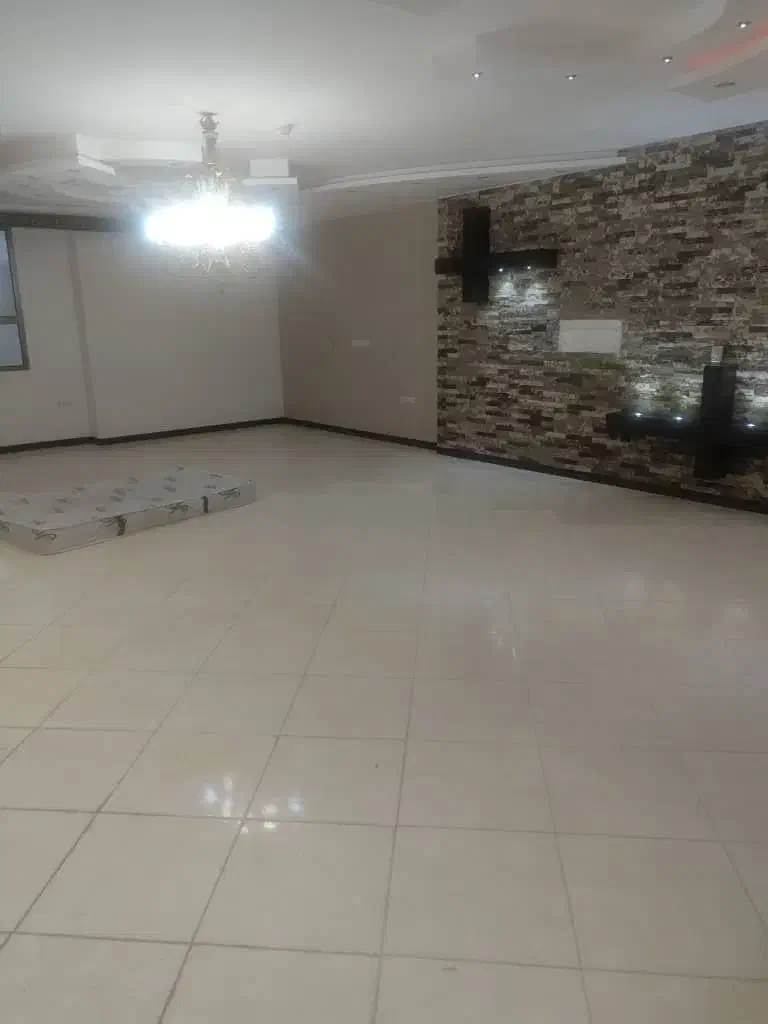 آپارتمان اجاره ای ۲۴۰ متری ۳ خوابه|اجارهٔ آپارتمان|قم, هنرستان|دیوار