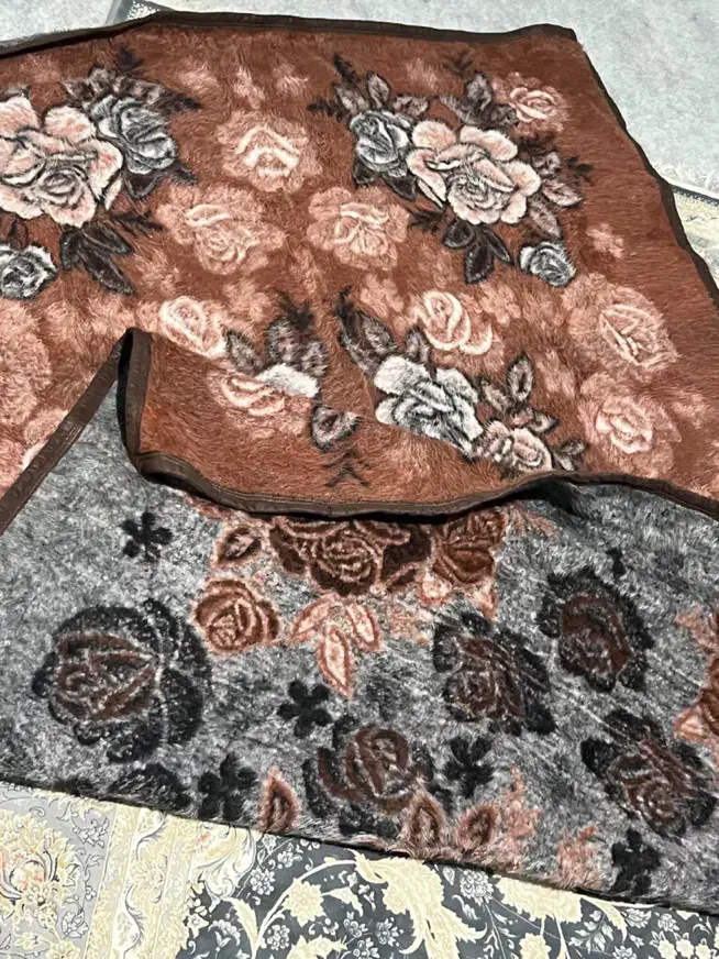 پتو|رختخواب، بالش، پتو|اندیشه, شهرک مریم|دیوار