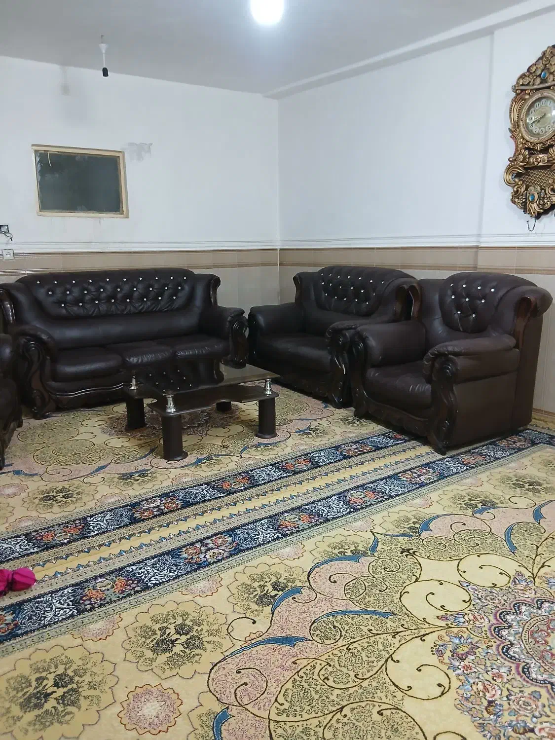 مبل چرم تمیز و کاملا سالم|مبلمان خانگی و میز عسلی|مسجد سلیمان, |دیوار