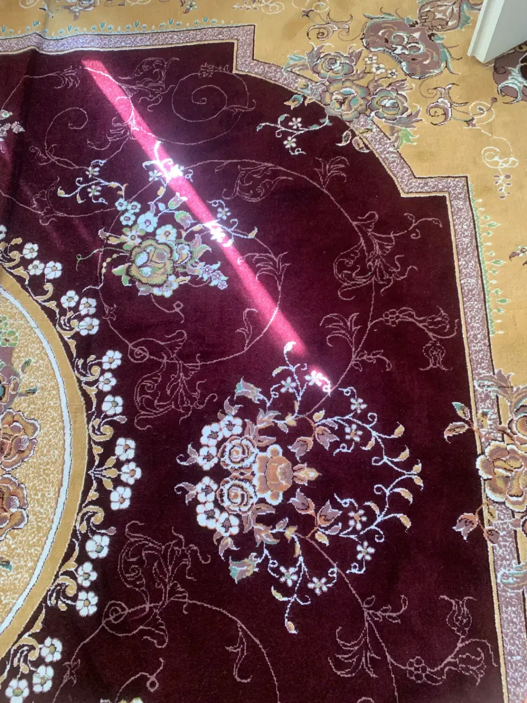 یک جفت فرش|فرش|هشتگرد, فاز ۷ مهستان|دیوار